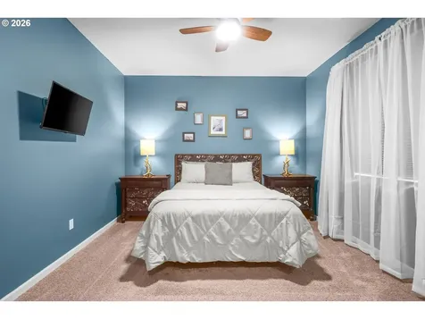 1411 W 16th Avenue La Center WA 98629