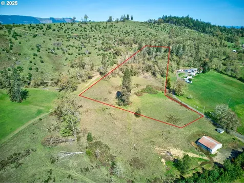 2119 San Souci Drive Roseburg OR 97471