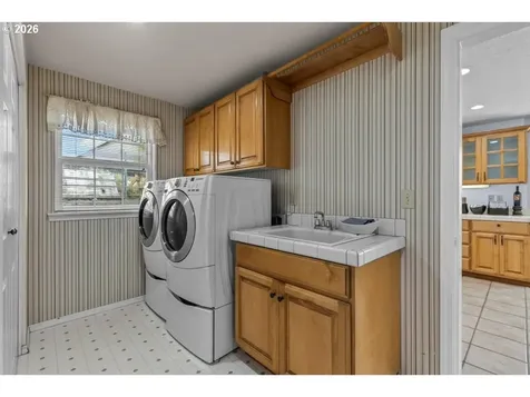 3249 NE Yellowpine Road Prineville OR 97754