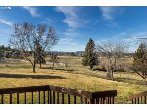 3249 NE Yellowpine Road Prineville OR 97754