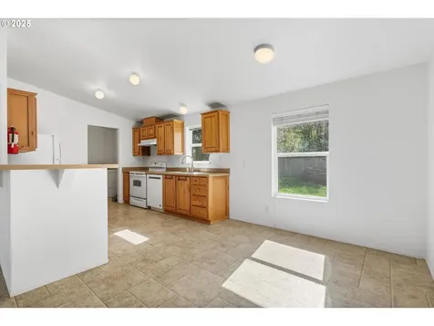 13996 Holcomb Boulevard Oregon City OR 97045
