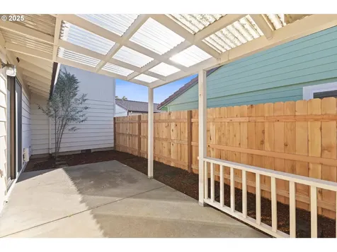 1200 E Johnson Court Newberg OR 97132