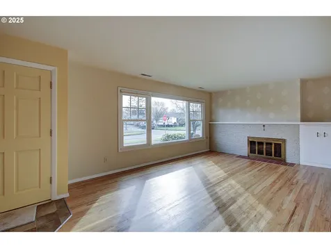 703 28th Avenue Longview WA 98632