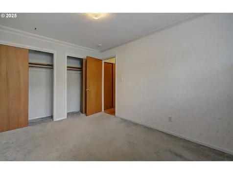 703 28th Avenue Longview WA 98632