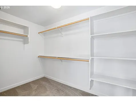 13715 NW 7th Place Vancouver WA 98685