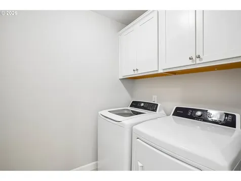 13715 NW 7th Place Vancouver WA 98685