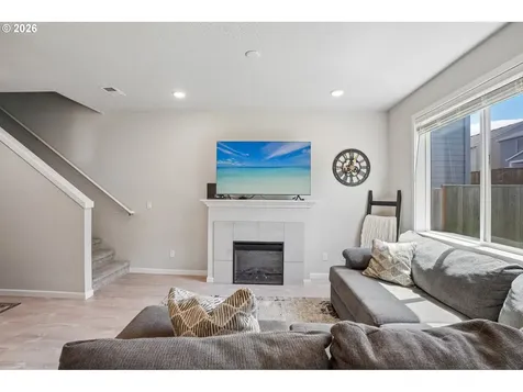 201 Kindre Street St. Helens OR 97051