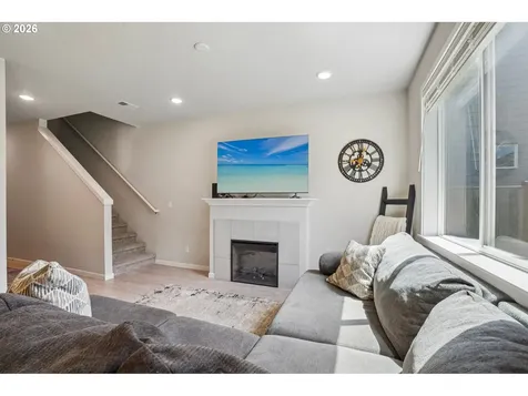 201 Kindre Street St. Helens OR 97051