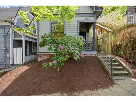 322 S Whitaker Street Portland OR 97239