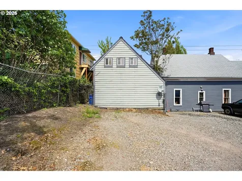322 S Whitaker Street Portland OR 97239