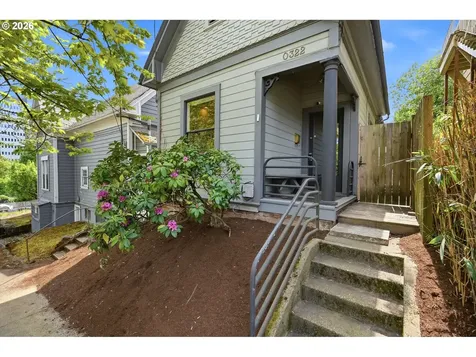322 S Whitaker Street Portland OR 97239