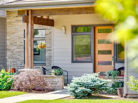 1154 SW Russ Lane Mcminnville OR 97128