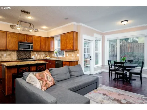 20848 SW Lillian Court Beaverton OR 97007