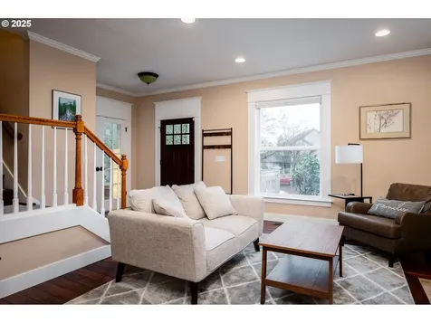 20848 SW Lillian Court Beaverton OR 97007