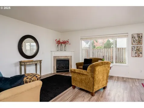 42002 NW Elmhurst Court Banks OR 97106