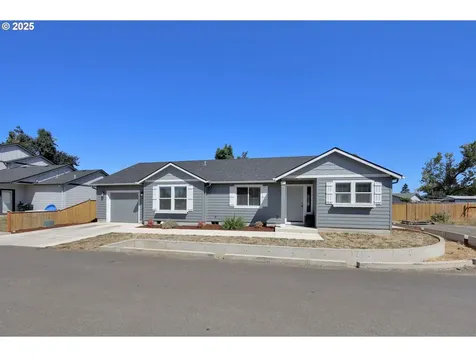 463 35th Street Springfield OR 97478