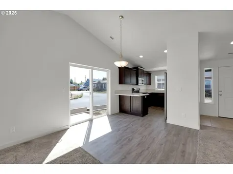 463 35th Street Springfield OR 97478