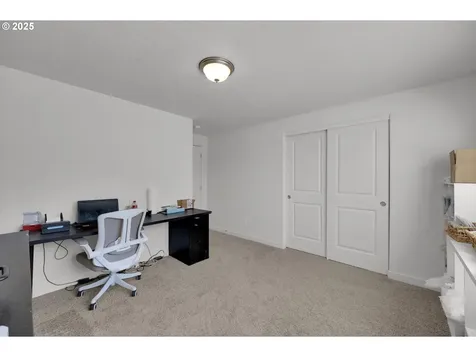 463 35th Street Springfield OR 97478