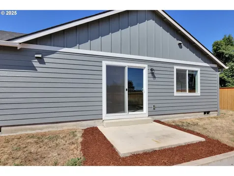 463 35th Street Springfield OR 97478