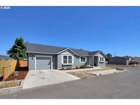 463 35th Street Springfield OR 97478