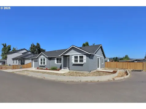 463 35th Street Springfield OR 97478