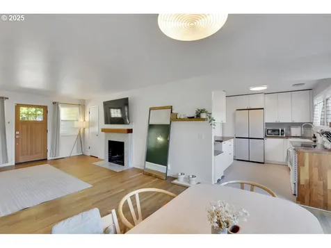 12340 SW Faircrest Street Portland OR 97225