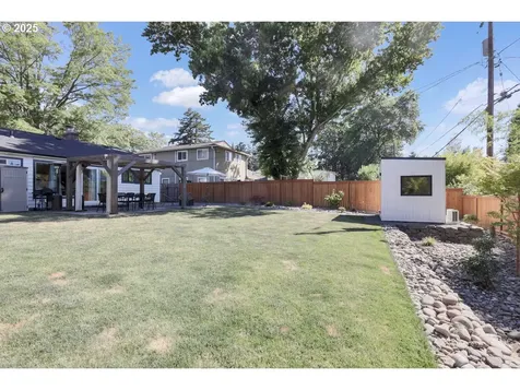 12340 SW Faircrest Street Portland OR 97225