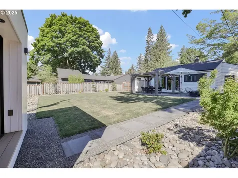12340 SW Faircrest Street Portland OR 97225
