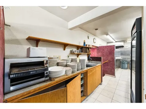 145 2nd Street Bandon OR 97411