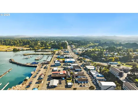 145 2nd Street Bandon OR 97411