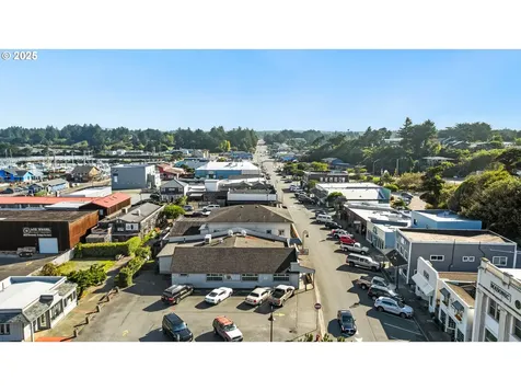 145 2nd Street Bandon OR 97411