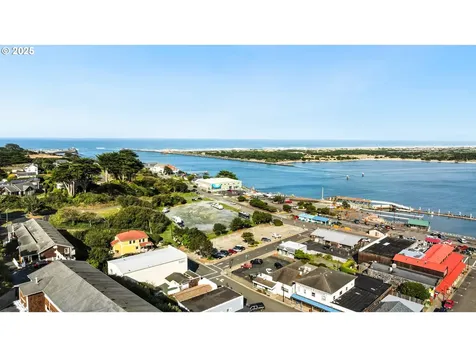 145 2nd Street Bandon OR 97411