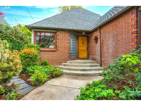 6544 SE 36th Avenue Portland OR 97202
