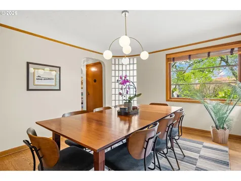 6544 SE 36th Avenue Portland OR 97202