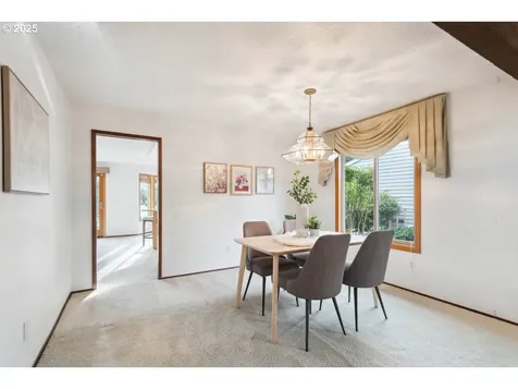 2336 NE 151st Avenue Portland OR 97230