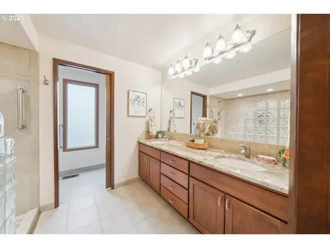 2336 NE 151st Avenue Portland OR 97230