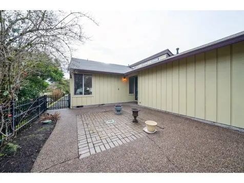 2336 NE 151st Avenue Portland OR 97230