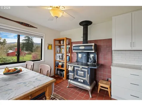 14830 NW Gillihan Road Portland OR 97231
