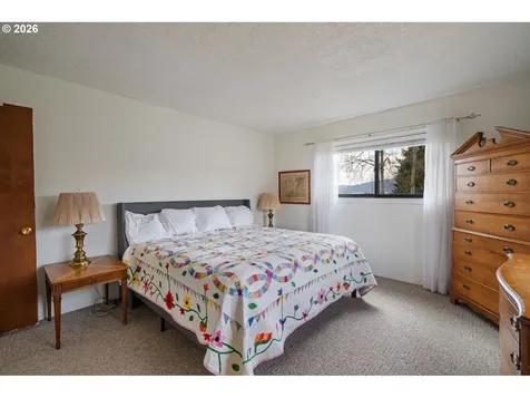 14830 NW Gillihan Road Portland OR 97231