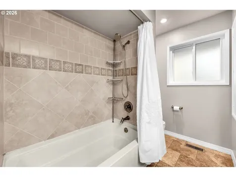 8901 Beacon Avenue Vancouver WA 98664