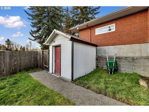 8901 Beacon Avenue Vancouver WA 98664