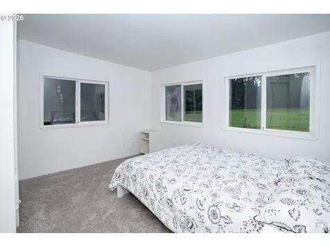 5170 Grand Avenue Florence OR 97439