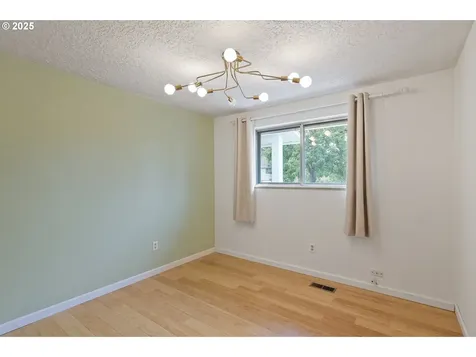 8002 SE 104th Avenue Portland OR 97266