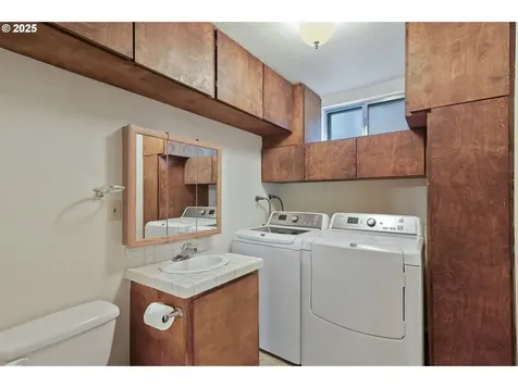 8002 SE 104th Avenue Portland OR 97266