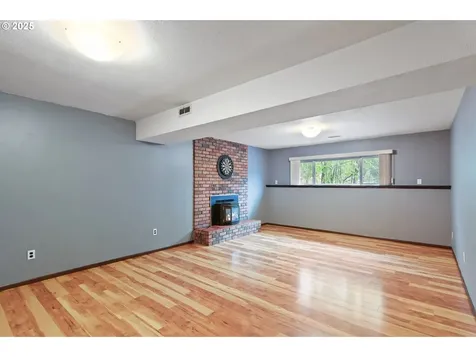 8002 SE 104th Avenue Portland OR 97266