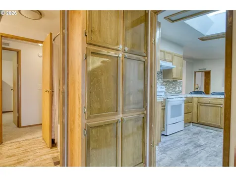 51560 SE 6th Street Scappoose OR 97056