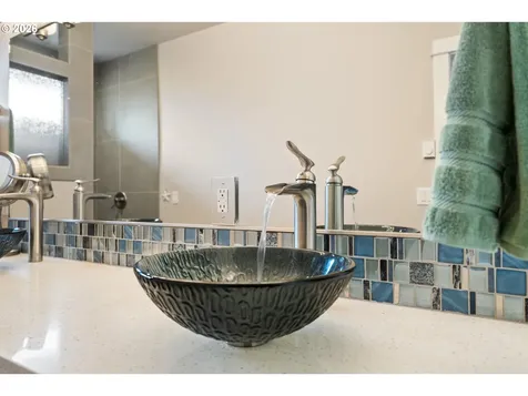 325 N Juniper Court Rockaway Beach OR 97136
