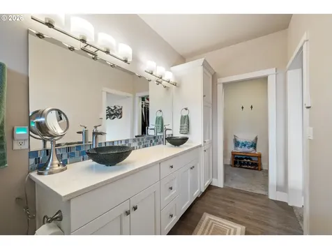 325 N Juniper Court Rockaway Beach OR 97136