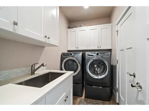 325 N Juniper Court Rockaway Beach OR 97136