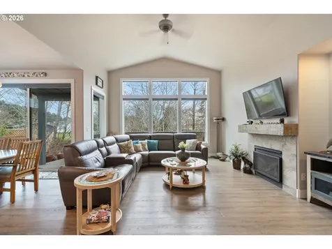 325 N Juniper Court Rockaway Beach OR 97136